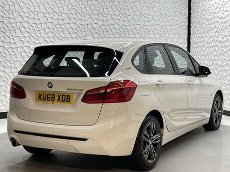 BMW 2 Series 225XE SPORT ACTIVE TOURER 7