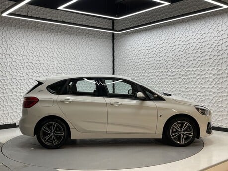 BMW 2 Series 225XE SPORT ACTIVE TOURER 8