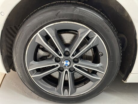 BMW 2 Series 225XE SPORT ACTIVE TOURER 42