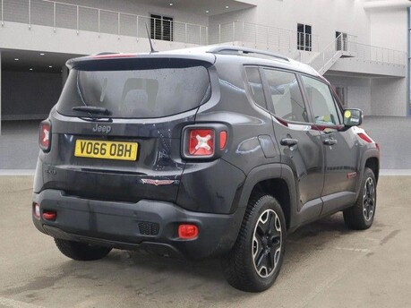 Jeep Renegade M-JET TRAILHAWK 9