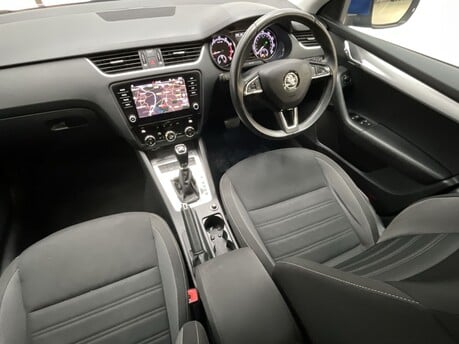 Skoda Octavia SE TECHNOLOGY TSI DSG 14