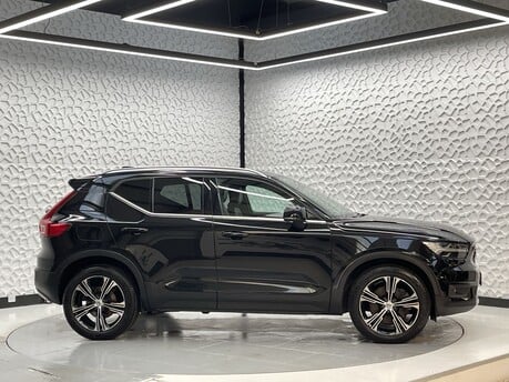 Volvo XC40 RECHARGE T5 INSCRIPTION PRO 8