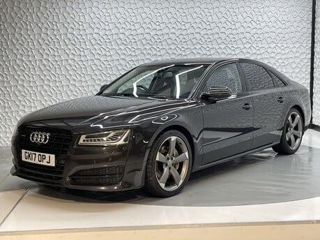 Audi A8 TDI QUATTRO BLACK EDITION 3