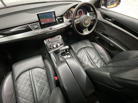 Audi A8 TDI QUATTRO BLACK EDITION 14