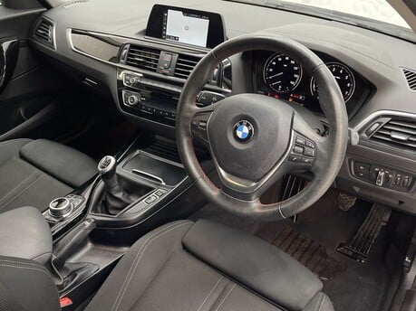 BMW 1 Series 118I SPORT 10