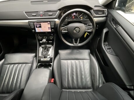 Skoda Superb SE L EXECUTIVE TDI DSG 13