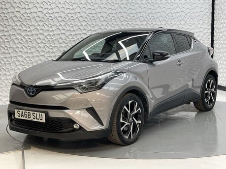 Toyota C-HR DYNAMIC 3