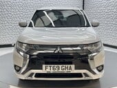 Mitsubishi Outlander PHEV DYNAMIC 2