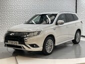 Mitsubishi Outlander PHEV DYNAMIC 3