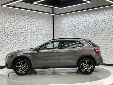 Mercedes-Benz GLA GLA 180 URBAN EDITION 4