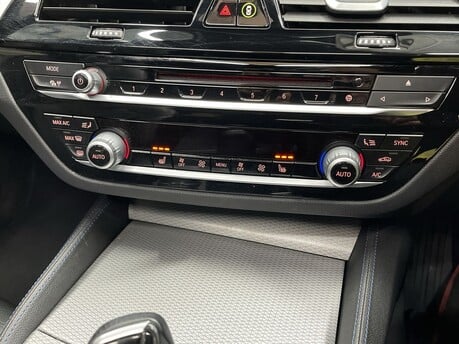 BMW 6 Series 630D M SPORT 34