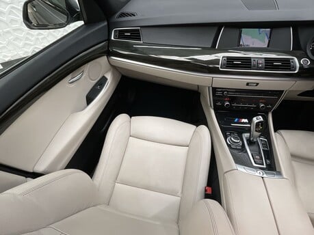 BMW 5 Series 520D M SPORT GRAN TURISMO 15