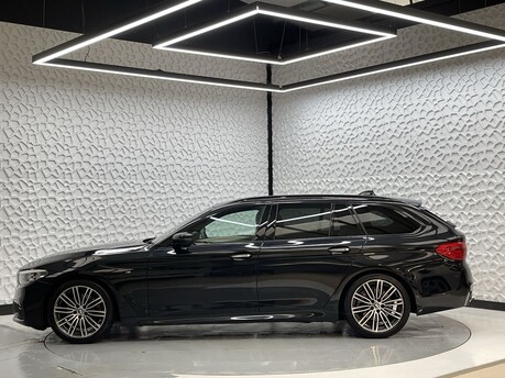 BMW 5 Series 520I M SPORT TOURING 4