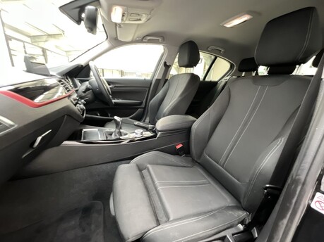 BMW 1 Series 118I SPORT 12