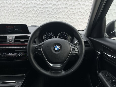 BMW 1 Series 118I SPORT 18
