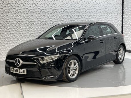 Mercedes-Benz A Class A 180 D SE EXECUTIVE 3