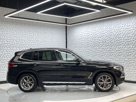 BMW X3 XDRIVE20D XLINE 8