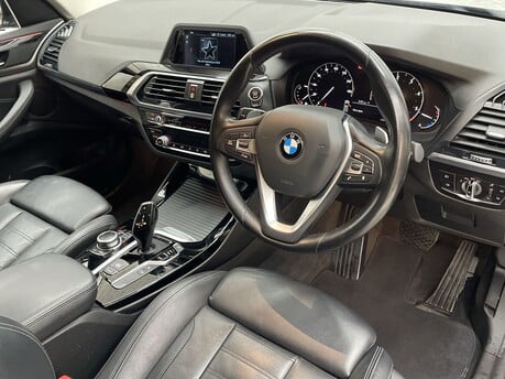 BMW X3 XDRIVE20D XLINE 10