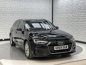 Audi A4 AVANT TDI TECHNIK MHEV 1