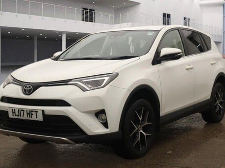 Toyota Rav4 VVT-I ICON AWD TSS 8