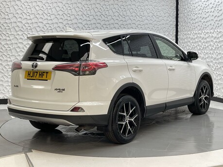 Toyota Rav4 VVT-I ICON AWD TSS 7