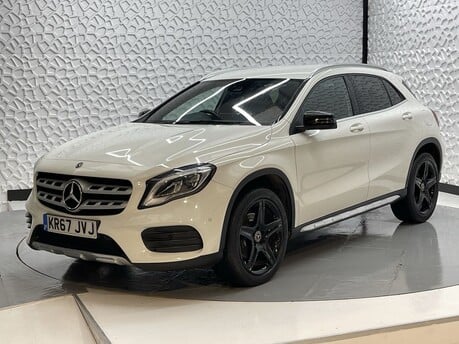 Mercedes-Benz GLA GLA 220 D 4MATIC AMG LINE PREMIUM 3