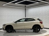 Mercedes-Benz GLA GLA 220 D 4MATIC AMG LINE PREMIUM 4