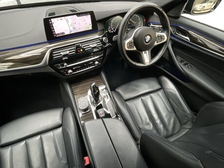 BMW 5 Series 520D M SPORT 14