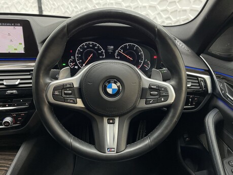 BMW 5 Series 520D M SPORT 18