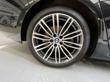 BMW 5 Series 520D M SPORT 45