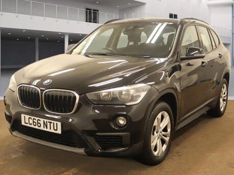 BMW X1 SDRIVE18D SE 8