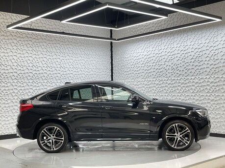 BMW X4 XDRIVE30D M SPORT 8