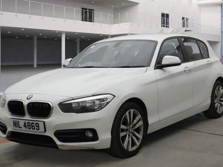 BMW 1 Series 118I SPORT 8