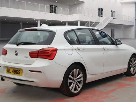 BMW 1 Series 118I SPORT 11