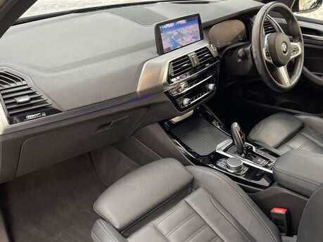 BMW X3 XDRIVE20D M SPORT MHEV 11