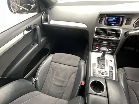 Audi Q7 TDI QUATTRO S LINE 15