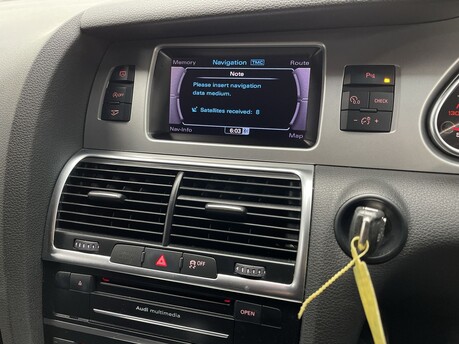 Audi Q7 TDI QUATTRO S LINE 26