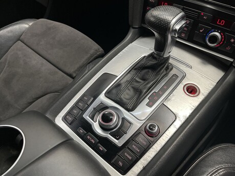 Audi Q7 TDI QUATTRO S LINE 29