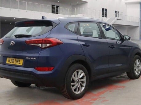 Hyundai TUCSON CRDI SE NAV BLUE DRIVE 11