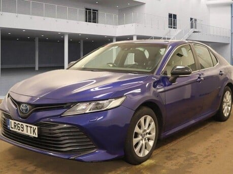 Toyota Camry VVT-I DESIGN 8