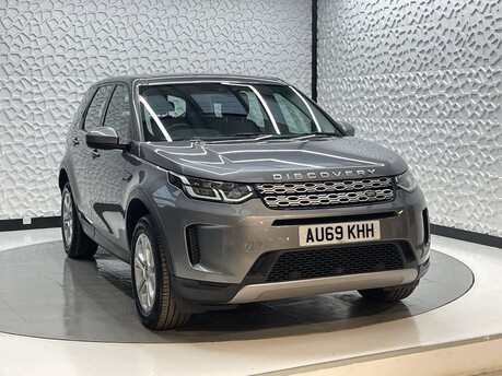 Land Rover Discovery Sport S MHEV 1