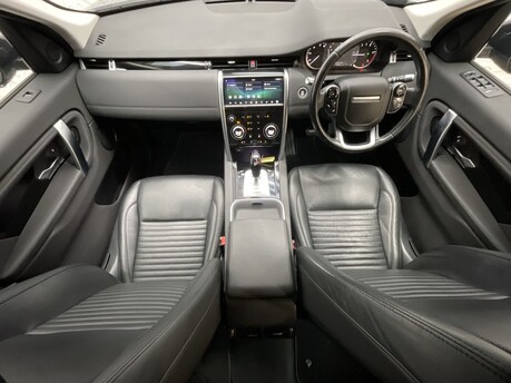 Land Rover Discovery Sport S MHEV 17