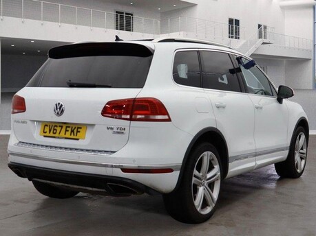 Volkswagen Touareg V6 R-LINE PLUS TDI BLUEMOTION TECHNOLOGY 9