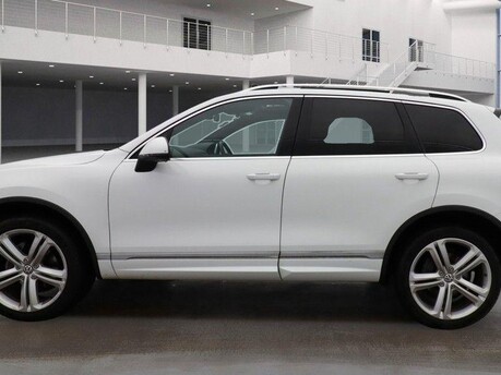 Volkswagen Touareg V6 R-LINE PLUS TDI BLUEMOTION TECHNOLOGY 12