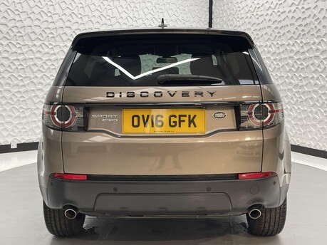 Land Rover Discovery Sport TD4 HSE BLACK 15