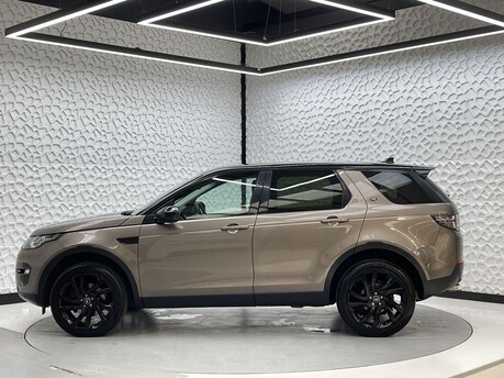 Land Rover Discovery Sport TD4 HSE BLACK 18