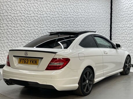 Mercedes-Benz C Class C220 CDI BLUEEFFICIENCY AMG SPORT PLUS 7