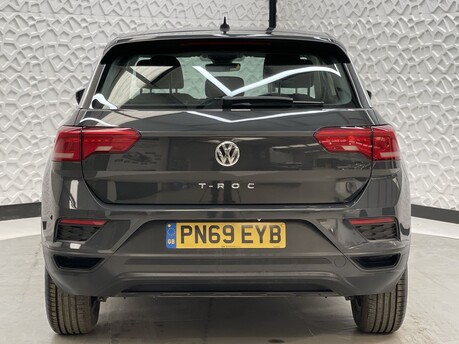 Volkswagen T-Roc S TSI 6