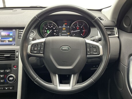 Land Rover Discovery Sport SD4 HSE BLACK 19