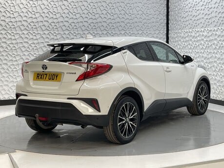 Toyota C-HR EXCEL 7